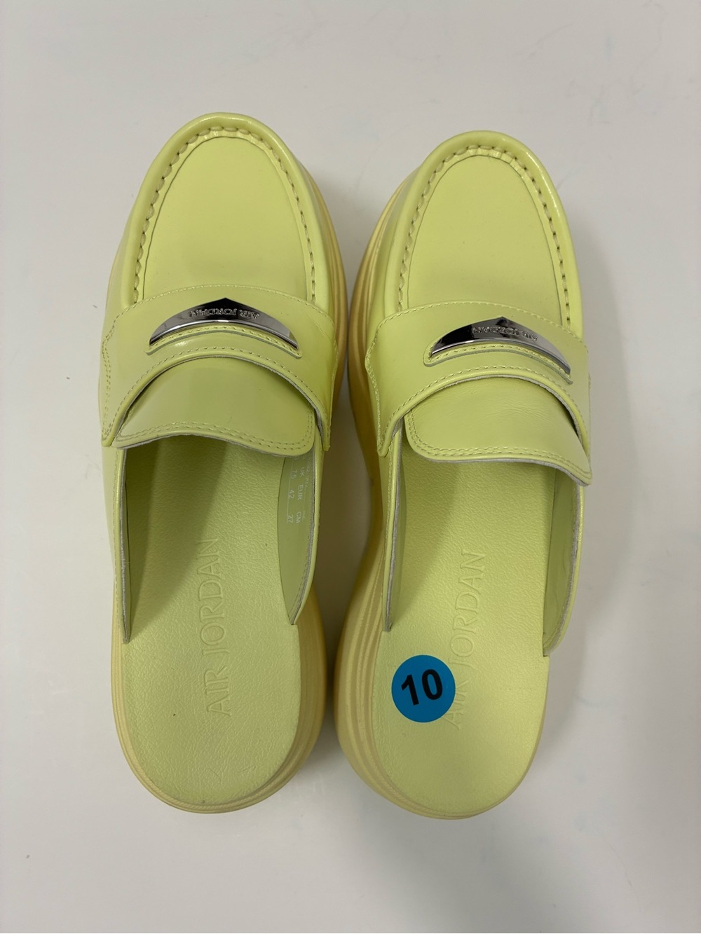 Nike AirJordan Athletic Platform Mule Shoes Luminous Women NWOB Size 10